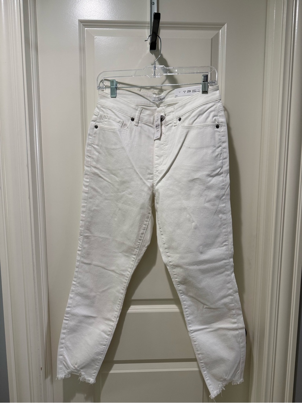 LOFT Curvy Skinny Crop White Jeans